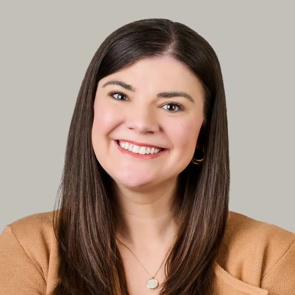 Mischa Teichgraeber Headshot